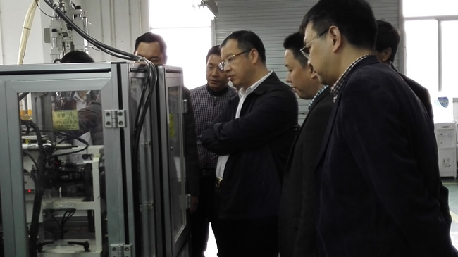 杨齐总裁到J9国际站备用深圳分公司调研