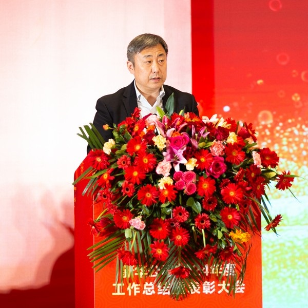 J9国际站备用公司年会 (40 - 65).jpg